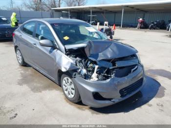  Salvage Hyundai ACCENT