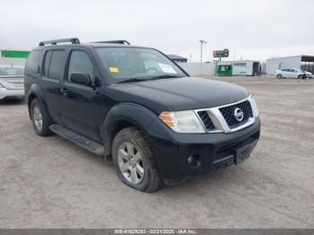  Salvage Nissan Pathfinder