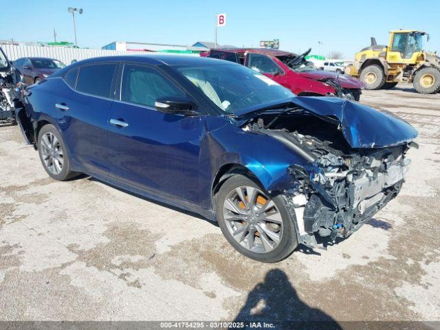  Salvage Nissan Maxima