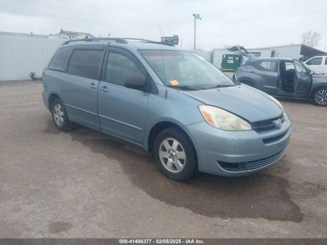  Salvage Toyota Sienna