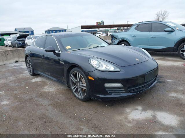  Salvage Porsche Panamera