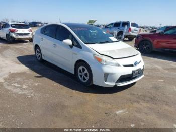  Salvage Toyota Prius