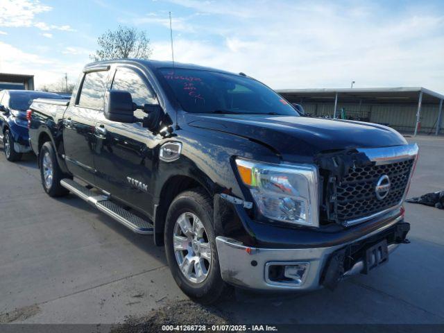  Salvage Nissan Titan