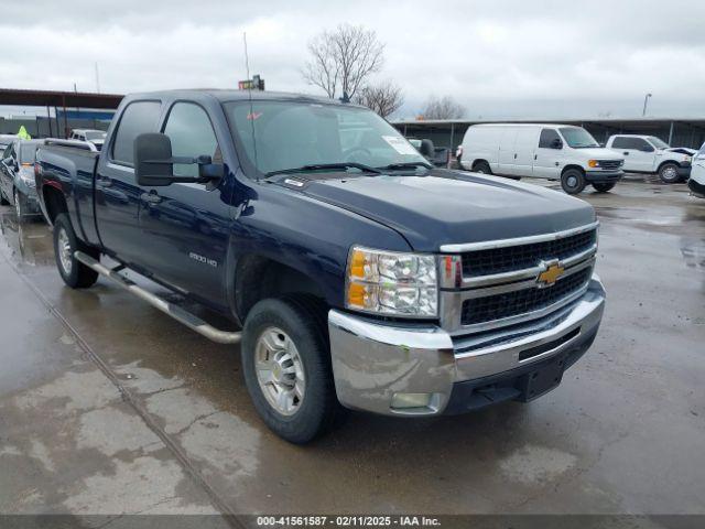  Salvage Chevrolet Silverado 2500