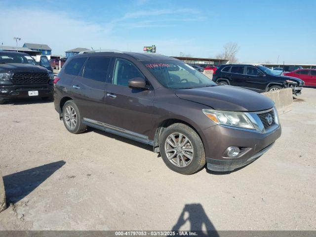  Salvage Nissan Pathfinder