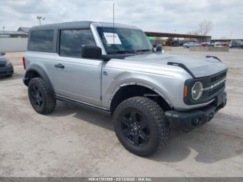  Salvage Ford Bronco