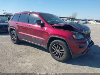  Salvage Jeep Grand Cherokee