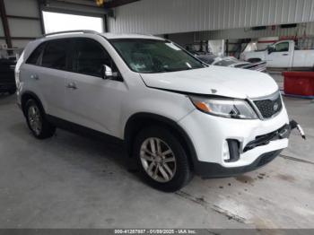  Salvage Kia Sorento