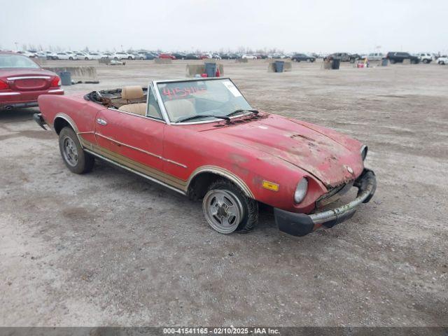  Salvage FIAT 124 Spider