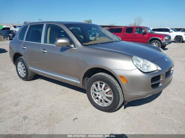  Salvage Porsche Cayenne