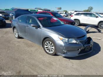  Salvage Lexus Es