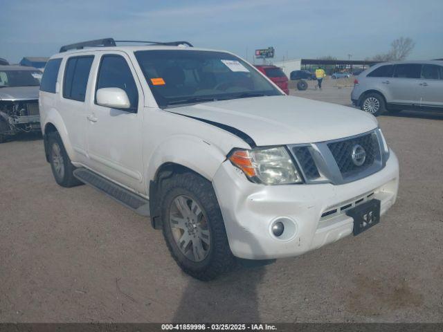  Salvage Nissan Pathfinder
