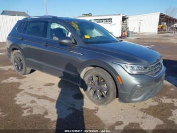  Salvage Volkswagen Tiguan