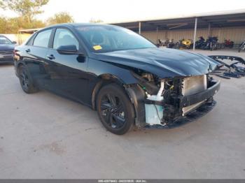  Salvage Hyundai ELANTRA