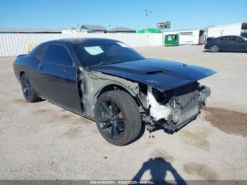  Salvage Dodge Challenger