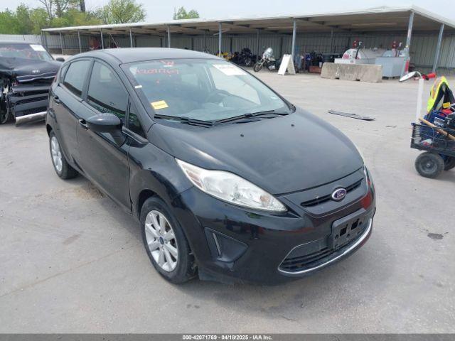  Salvage Ford Fiesta