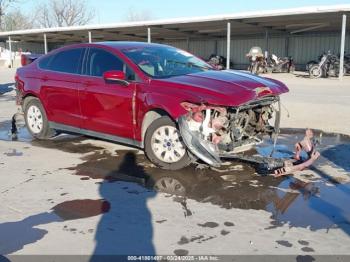  Salvage Ford Fusion