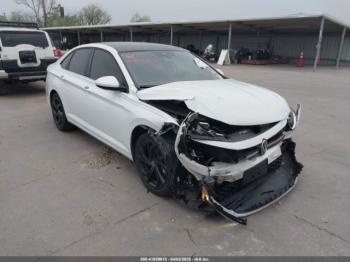  Salvage Volkswagen Jetta