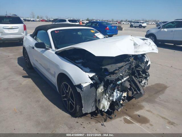  Salvage Ford Mustang