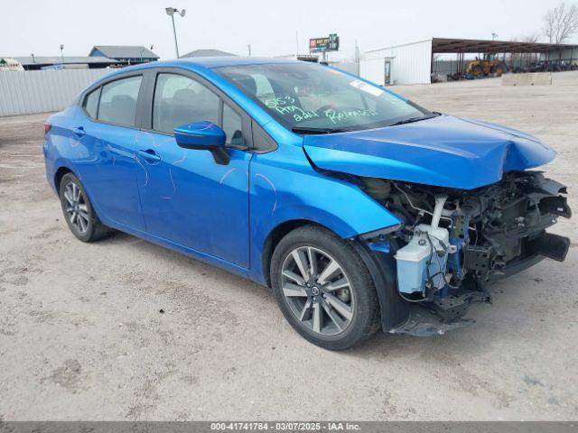  Salvage Nissan Versa