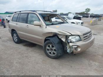  Salvage Toyota Highlander