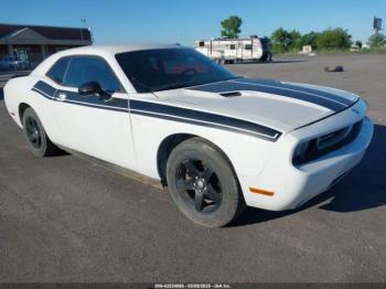  Salvage Dodge Challenger