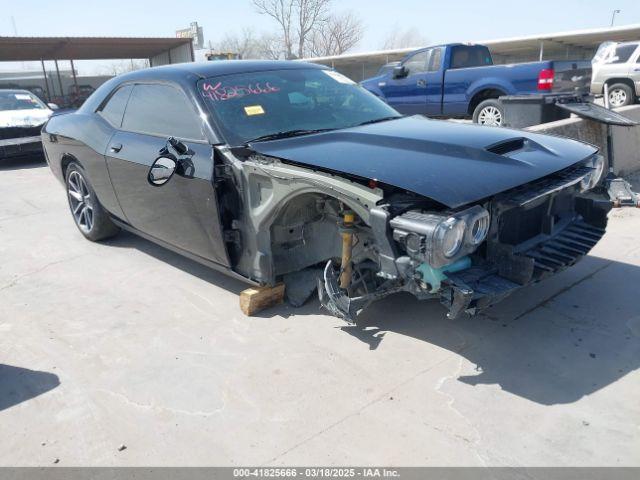  Salvage Dodge Challenger