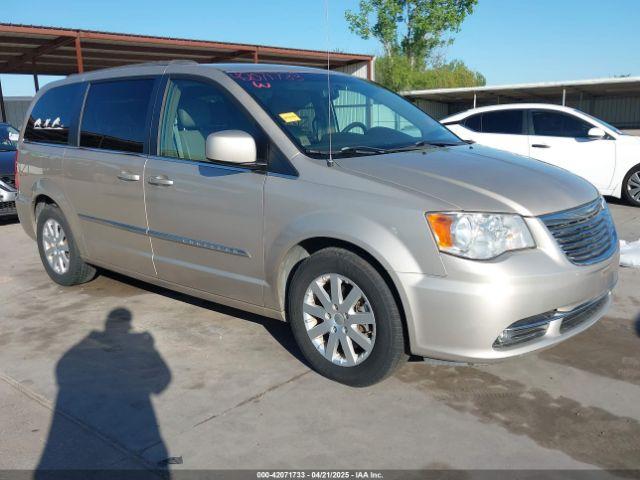  Salvage Chrysler Town & Country
