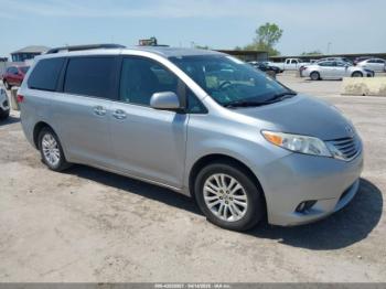  Salvage Toyota Sienna