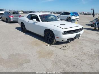  Salvage Dodge Challenger