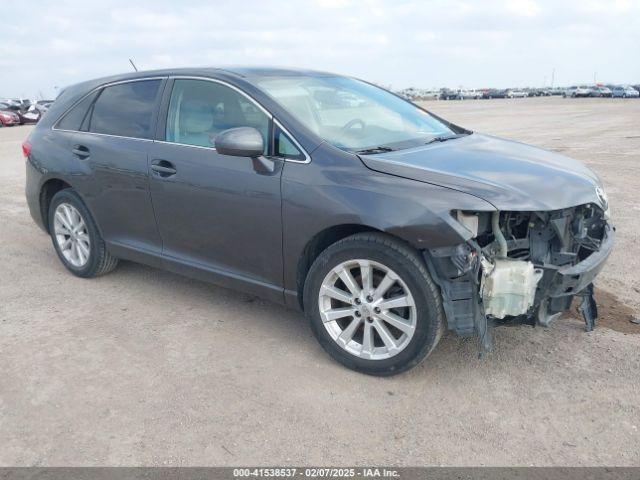  Salvage Toyota Venza