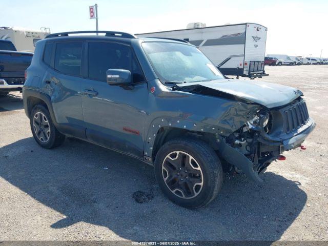  Salvage Jeep Renegade