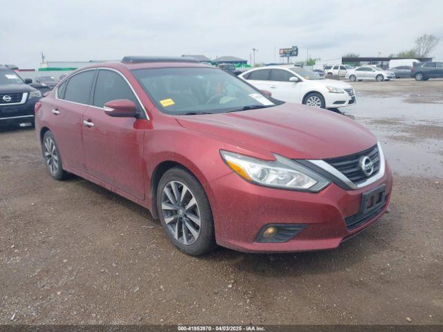  Salvage Nissan Altima