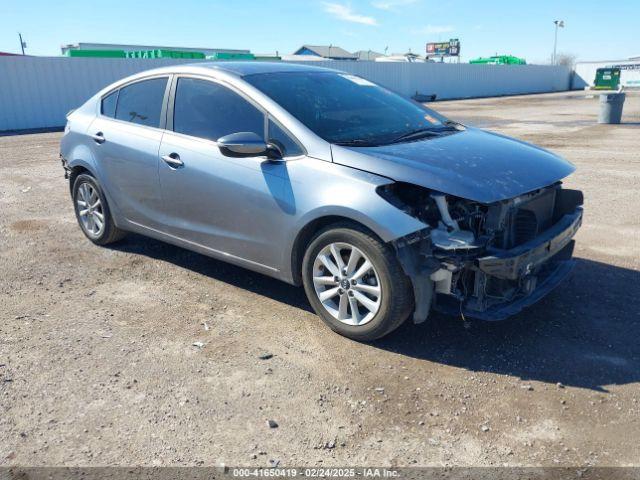  Salvage Kia Forte