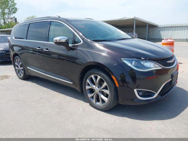  Salvage Chrysler Pacifica