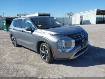  Salvage Mitsubishi Outlander