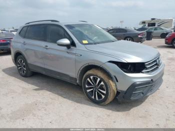  Salvage Volkswagen Tiguan