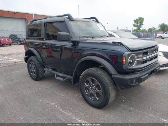  Salvage Ford Bronco
