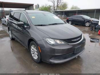  Salvage Chrysler Voyager