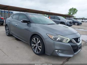  Salvage Nissan Maxima