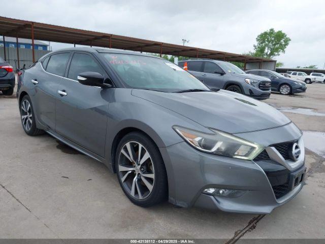  Salvage Nissan Maxima
