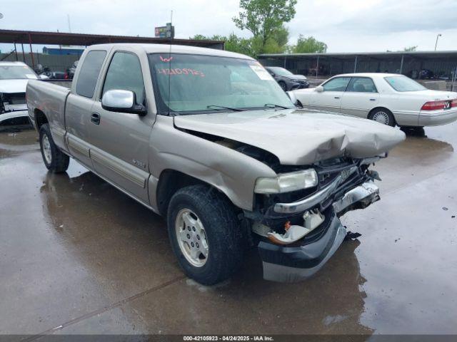  Salvage Chevrolet Silverado 1500