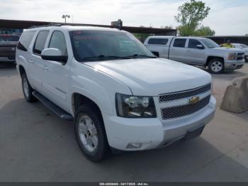  Salvage Chevrolet Suburban 1500