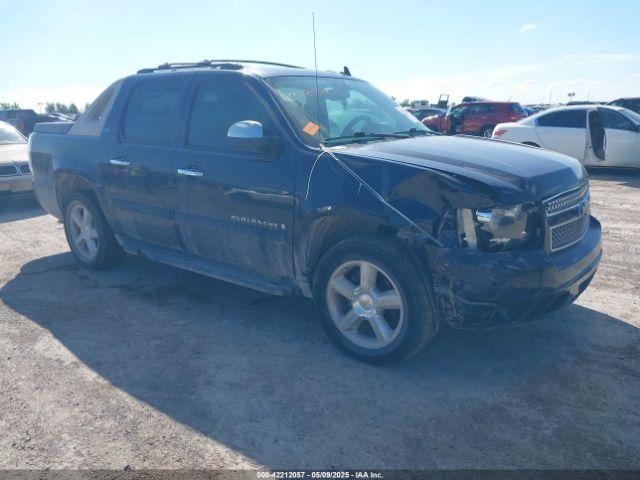  Salvage Chevrolet Avalanche 1500