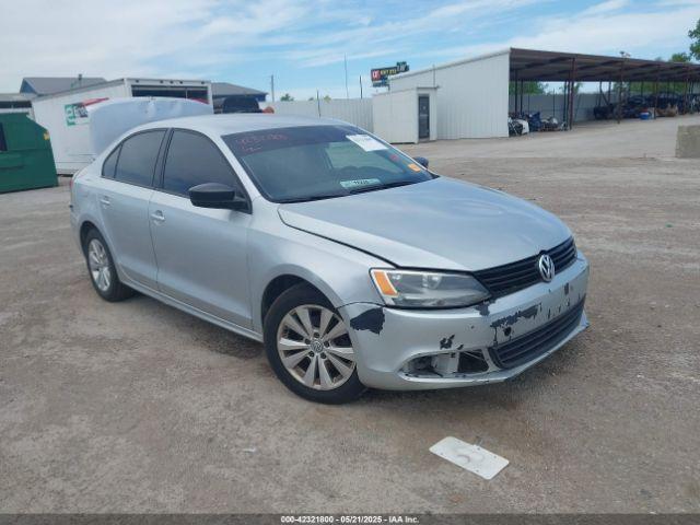  Salvage Volkswagen Jetta