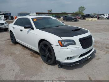  Salvage Chrysler 300c