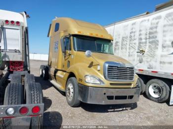  Salvage Freightliner Columbia