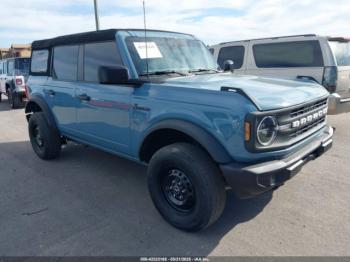  Salvage Ford Bronco