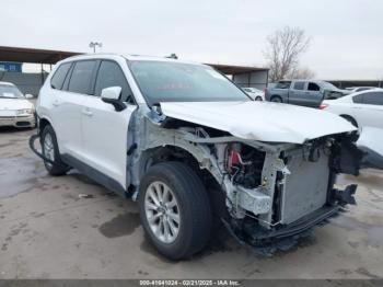  Salvage Toyota Grand Highlander