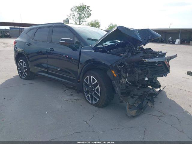  Salvage Chevrolet Blazer